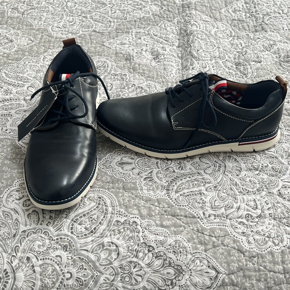 BRAND NEW with Tags - Tommy Hilfiger Lace Up Men’s - Picture 3 of 5